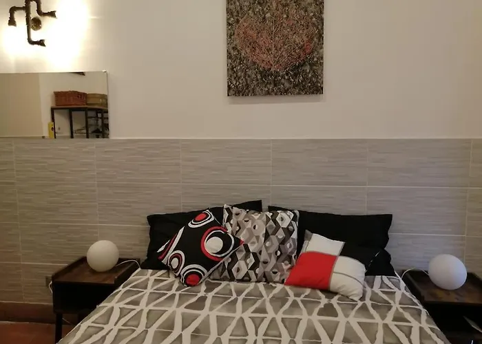 Trastevere Gallery *