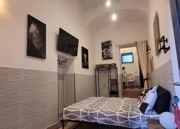 Trastevere Gallery *